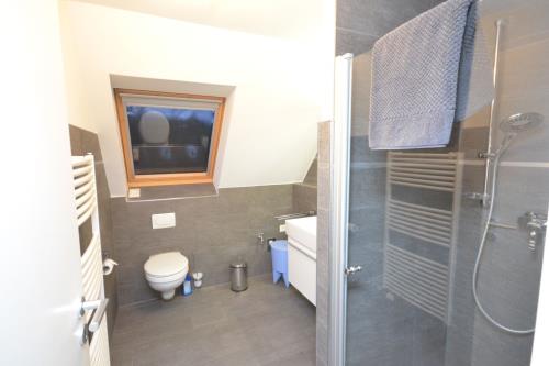 Langeoog Ferienhaus Residenz Otzum FH***** - Angula - Haus Angula - Bad, 1.OG