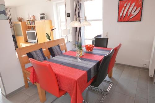 Langeoog Ferienhaus Residenz Süderdünenring FH***** - Dorada - Haus Dorada - Essbereich, EG