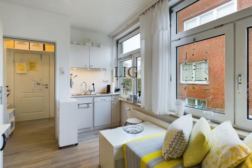 Langeoog Ferienwohnung Strandhaus - Herzmuschel - CAM04236G0 PR0020 STILL010