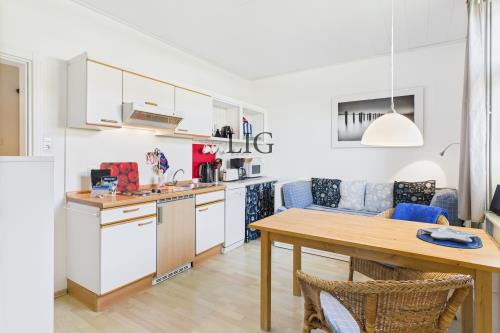 Langeoog Ferienwohnung Strandhaus 3 - CAM04236G0 PR0041 STILL009