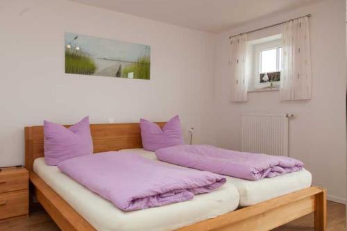 Langeoog Ferienhaus Strandvilla An´t Dünen - Haus 1 - Schlafzimmer (Doppelbett), Obergeschoss