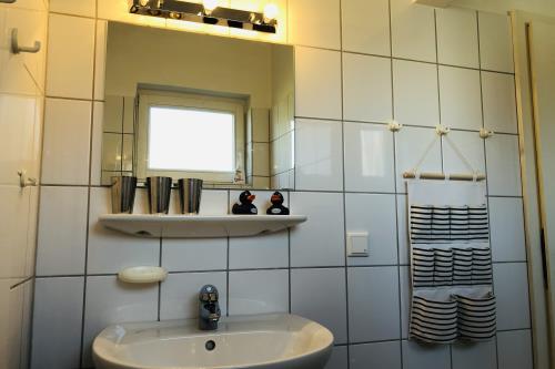 Langeoog Ferienwohnung Us Langeoog - Am Wall - Fewo Nele EG - Ferienwohnung Nele / EG Bad