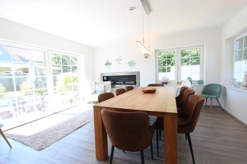 Langeoog Ferienwohnung Us Langeoog - Haus Stefanie - Stefanie 1 - Esszimmer