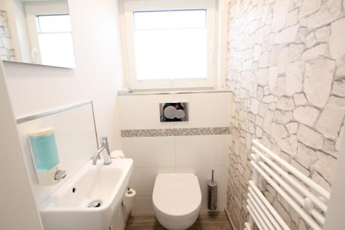 Langeoog Ferienwohnung Us Langeoog - Haus Stefanie - Stefanie 1 - Wc im 1.OG