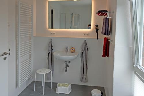 Langeoog Ferienhaus Captain&#39;s Langeoog - 1. OG: Bad - kindgerecht