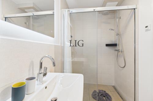 Langeoog Ferienwohnung Haus Norderloog - Captain Carlson - CAM04236G0 PR0050 STILL011