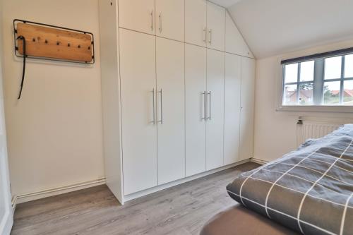 Langeoog Ferienwohnung Vermietung am Meer – Haus Dünenblume - Haus Dünenblume - Wohnung 3 - Schlafzimmer
