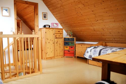 Spiekeroog Ferienwohnung Admiral - Südwind - Dachboden mit offenem Spielbereich