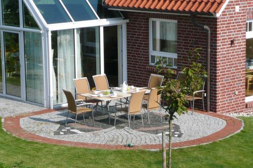 Spiekeroog Ferienwohnung Admiral - Wintergarten - &quot;Admiral&quot;-Terrasse im Südwesten