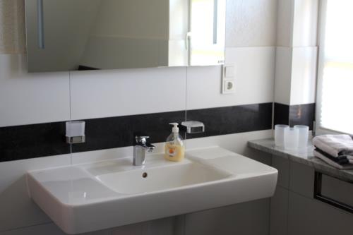 Spiekeroog Ferienhaus Angerhuus 1b - Ausstattung 4