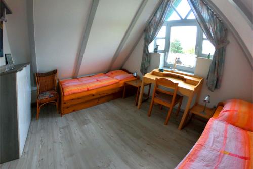 Spiekeroog Ferienwohnung Austernfischer ll, Nr. 1 - Spitzboden