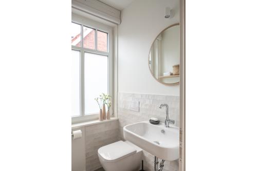 Spiekeroog Ferienhaus Drömhuus Ost - Toilette Erdgeschoss