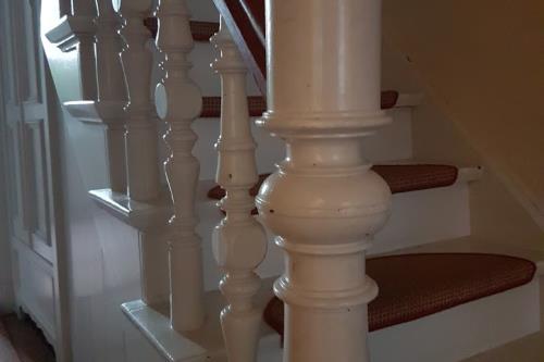 Spiekeroog Ferienwohnung Efeuhaus - Historisches Treppengeländer