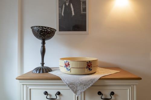 Spiekeroog Ferienwohnung Fam. Hönig - Komode