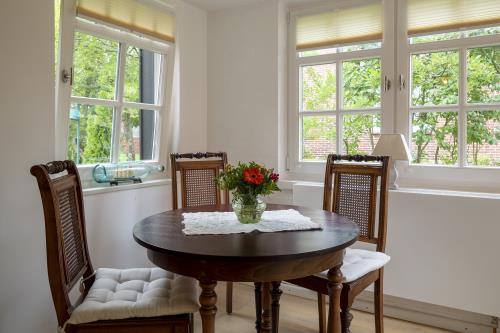 Spiekeroog Ferienwohnung Fam. Hönig - Nord - Esstisch