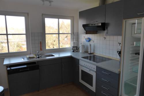 Spiekeroog Ferienwohnung Haus Bargmann - 1 - Küche 