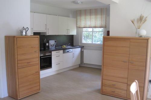 Spiekeroog Ferienwohnung Haus Bi d&#39; Utkiek 20 - Süd - Wohn- und Esszimmer