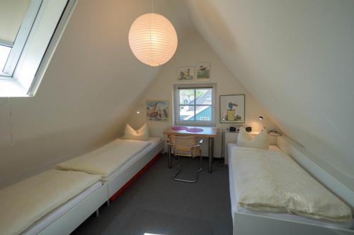Spiekeroog Ferienwohnung Haus Bi d&#39; Utkiek 20 - West - Schlafzimmer 2