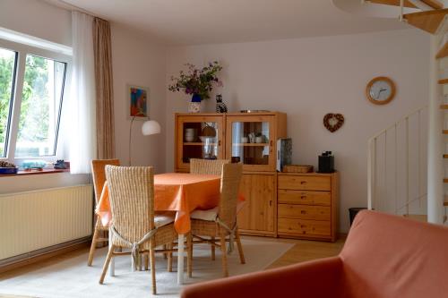 Spiekeroog Ferienwohnung Haus Krönchen, Whg. 9 - Sonnige Essecke