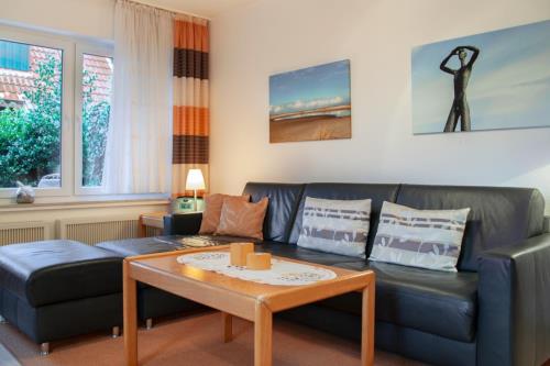 Spiekeroog Ferienwohnung Haus &quot;Lieke Deeler&quot; - 1 - Wohnzimmerbereich