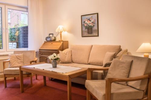 Spiekeroog Ferienwohnung Haus &quot;Lieke Deeler&quot; - 3 - Wohnzimmerbereich