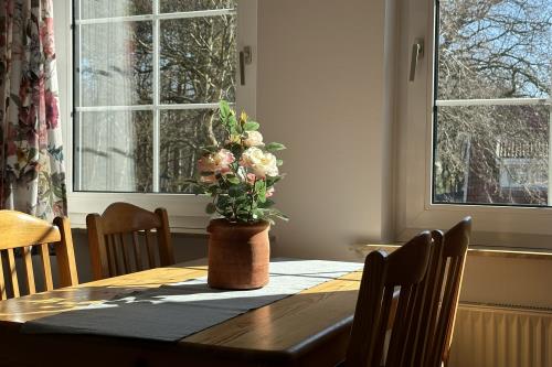 Spiekeroog Ferienwohnung Haus Roseneck - Frühstück - Ausstattung 3