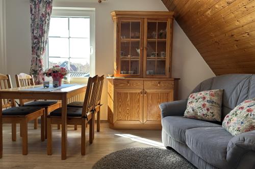 Spiekeroog Ferienwohnung Haus Roseneck - Teatime - Ausstattung 2