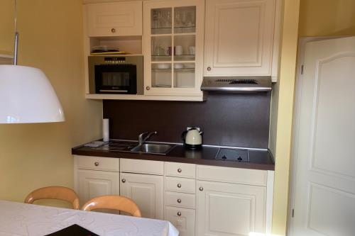 Spiekeroog Ferienwohnung Haus Süderhörn - 1 - Wohnung 1 - Küche