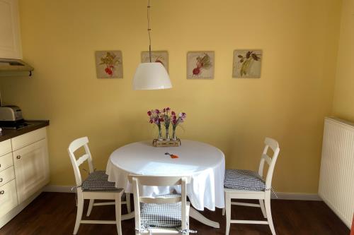 Spiekeroog Ferienwohnung Haus Süderhörn - 2 - Wohnung 2 - Essen