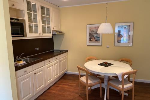 Spiekeroog Ferienwohnung Haus Süderhörn - 3 - Wohnung 3 - Küche / Essen