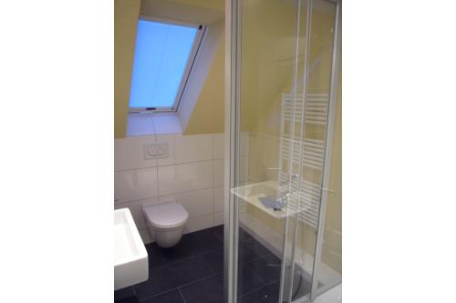 Spiekeroog Ferienwohnung Haus Süderhörn - 4 - Wohnung 4 - Badezimmer