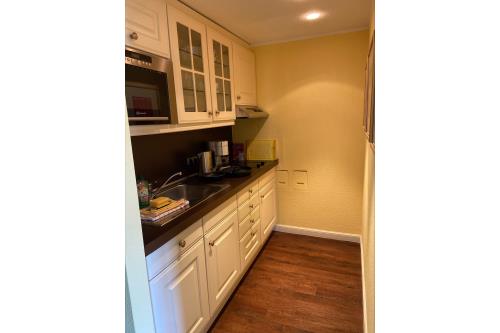 Spiekeroog Ferienwohnung Haus Süderhörn - 5 - Wohnung 5 - Küche