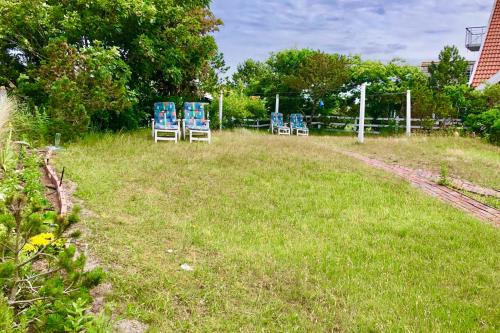 Spiekeroog Ferienwohnung Haus Windrose - Liegewiese