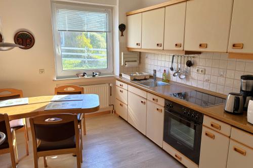 Spiekeroog Ferienwohnung Haus Windrose - SÜD - SÜD   Küche 