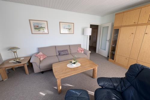 Spiekeroog Ferienwohnung Haus Windrose - SÜD - SÜD Wohnzimmer