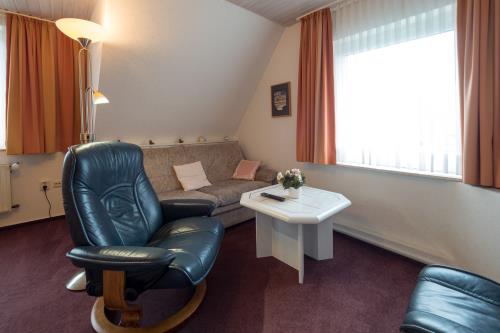 Spiekeroog Ferienwohnung Haus Windrose - WEST - WEST Wohnzimmerbereich