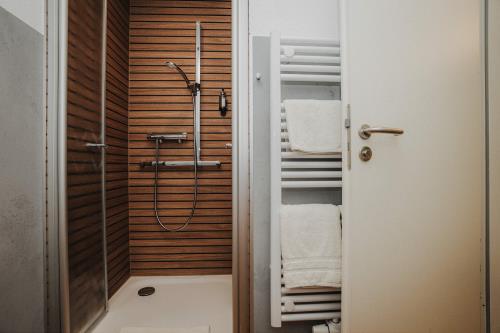 Spiekeroog Hotel Spiekeroog *** superior - DZ neu - Badezimmer