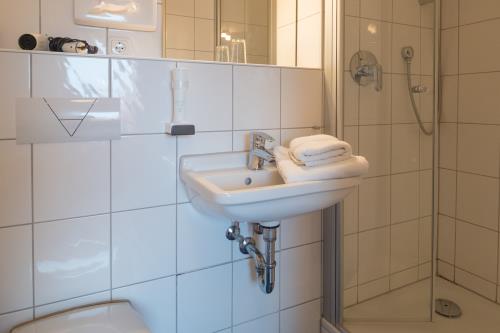 Spiekeroog Hotel Spiekeroog *** superior - EZ WE - Ausstattung 2