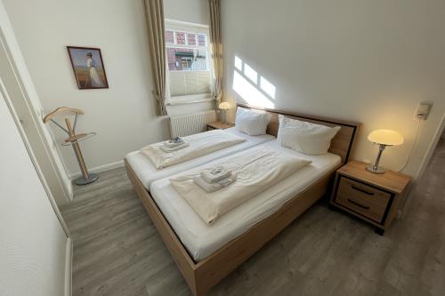Spiekeroog Hotel-garni Hotel Zur alten Inselkirche - Zimmer 12 - Zimmer 12