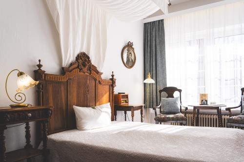 Spiekeroog Hotel-garni Hotel Zur alten Inselkirche - Zimmer 9 - Ausstattung 1