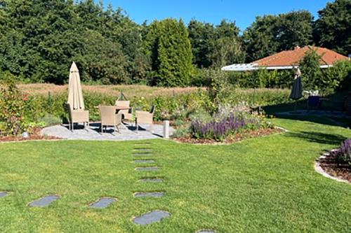 Spiekeroog Ferienwohnung Huus Wester-Tuun - Foto aus dem Garten