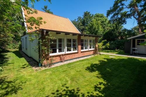 Spiekeroog Ferienhaus Pastors Tuun - Außenansicht Süd