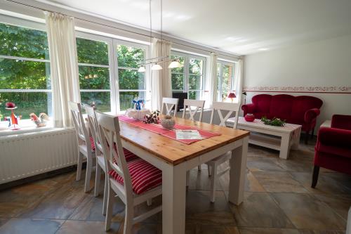 Spiekeroog Ferienhaus Pastors Tuun - Teilansicht Wonbereich