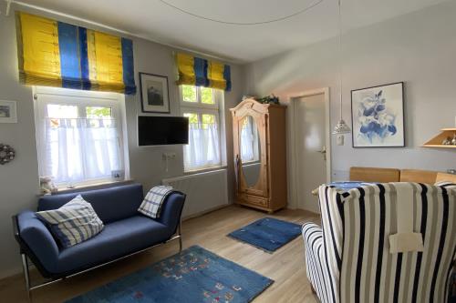 Spiekeroog Ferienwohnung Picks Logierhaus, Stammhaus - 1 - Wohnzimmer