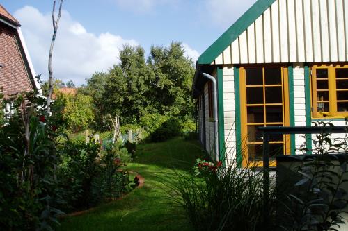 Spiekeroog Ferienhaus Posaunenhaus - 1 - Westseite