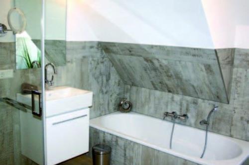 Spiekeroog Ferienwohnung Spiekeroog Ferientraum &quot;Bi d´ Utkiek&quot; - 5 Butz - Bad oben