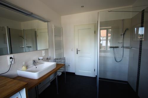 Spiekeroog Ferienhaus TRAUMFÄNGER - Badezimmer Obergeschoß