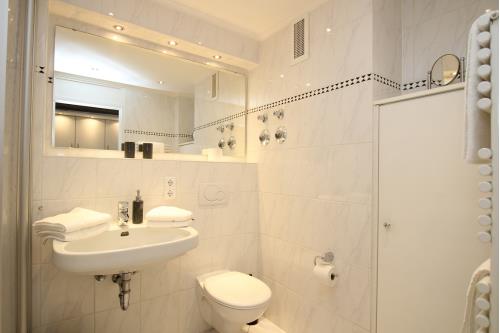 Sylt Ferienwohnung Haus Metropol - Westerland - App. 051 WB - Ausstattung 7