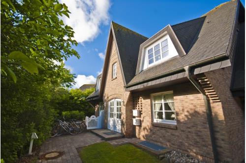 Sylt Ferienwohnung Appartement Freesensün - am Munkmarscher Hafen - Außenansicht