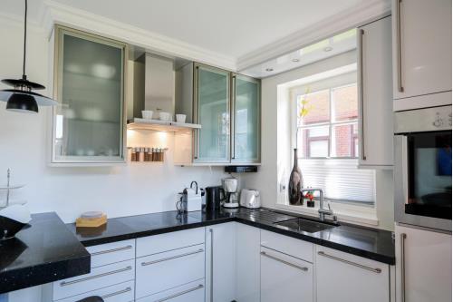 Sylt Ferienwohnung Appartement Glücklich am Meer - Küche
